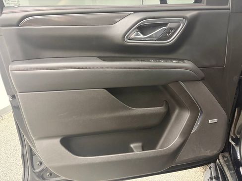 Used 2021 Chevrolet Tahoe RST w/ Luxury Package image 9