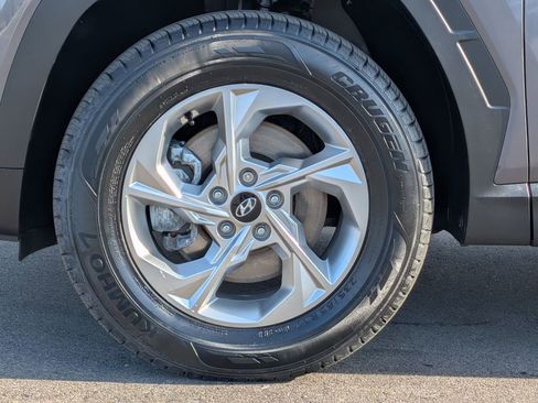 Certified 2024 Hyundai Tucson SEL AWD/4WD image 10