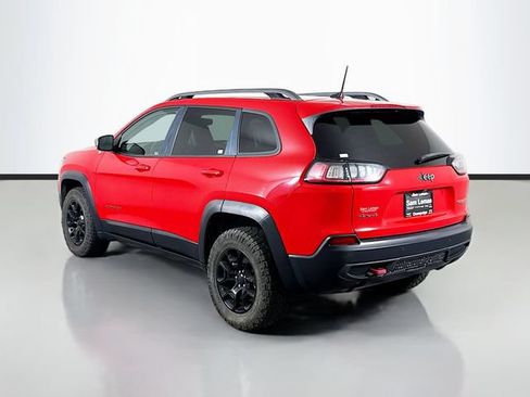 Used 2019 Jeep Cherokee Trailhawk AWD/4WD image 5