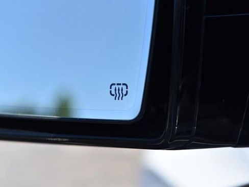 Used 2023 Jeep Grand Wagoneer 4WD image 11
