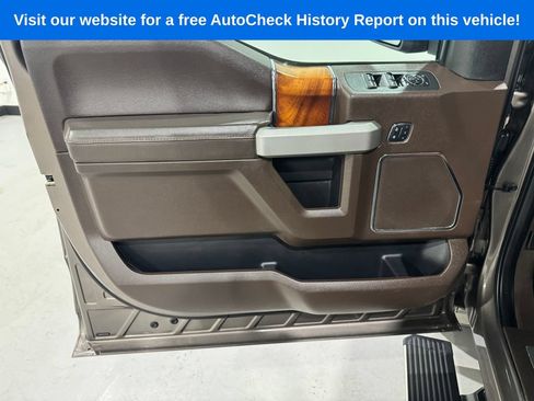 Used 2018 Ford F150 King Ranch w/ Equipment Group 601A Luxury AWD/4WD image 16