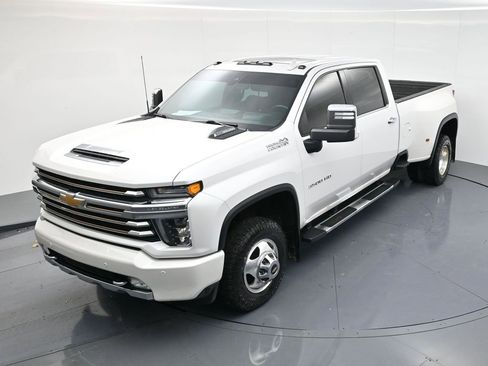 Used 2021 Chevrolet Silverado 3500 High Country image 38