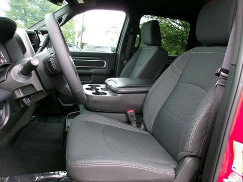 Certified 2026 RAM 2500 Big Horn AWD/4WD image 7
