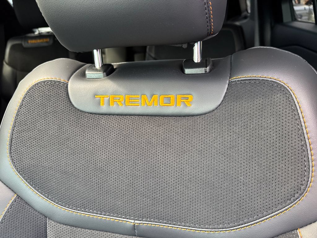 Used 2026 Ford Explorer Tremor w/ Tremor Ultimate Package AWD/4WD image 15