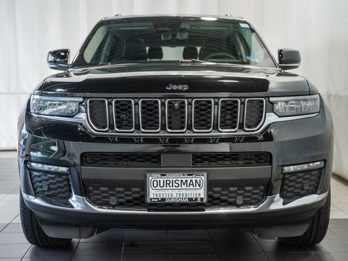 Used 2023 Jeep Grand Cherokee L Limited w/ Luxury Tech Group II AWD/4WD image 2