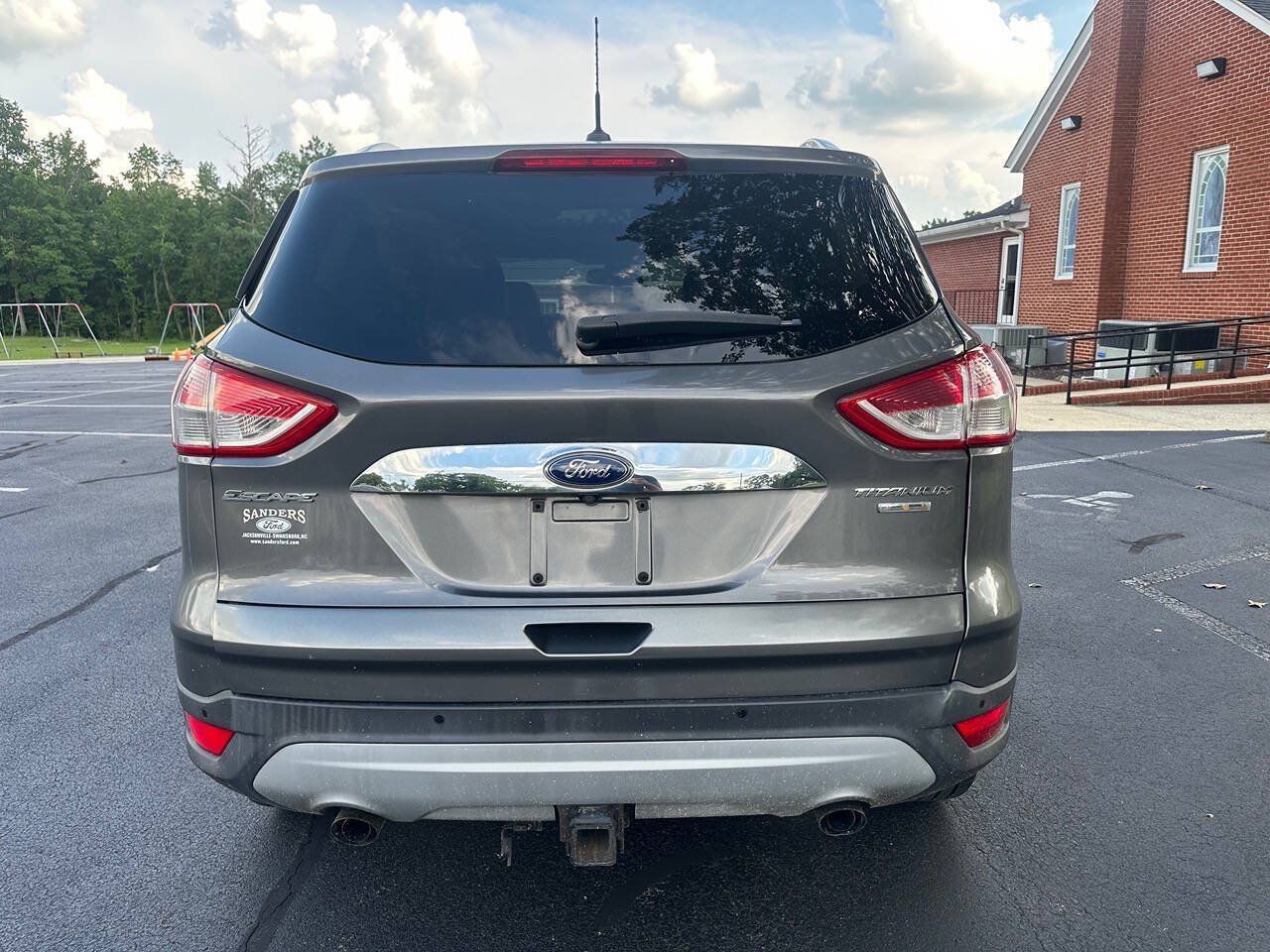 Used 2014 Ford Escape Titanium w/ Equipment Group 401A AWD/4WD image 8