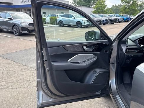 Certified 2023 Acura MDX w/ Advance Package AWD/4WD image 8