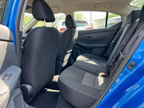 Used 2025 Nissan Sentra SV FWD image 24