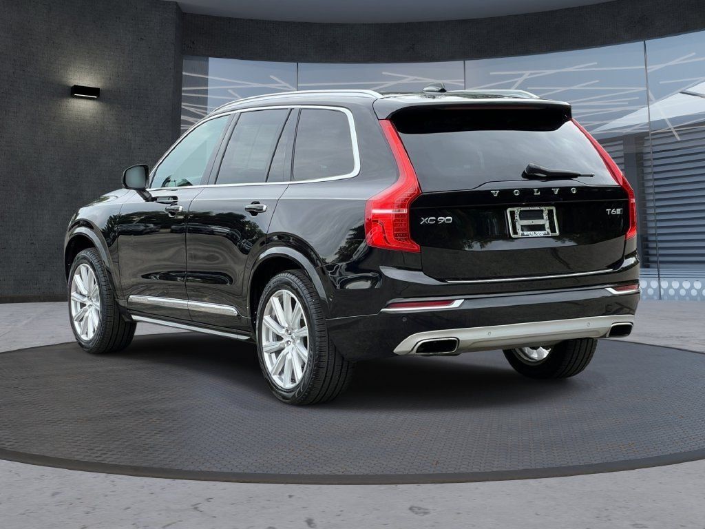 Used 2018 Volvo XC90 T6 Inscription w/ Convenience Package AWD/4WD image 3