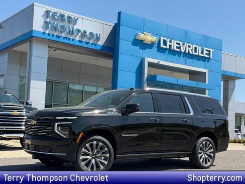 New 2026 Chevrolet Suburban High Country RWD image 1