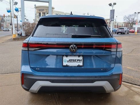New 2026 Volkswagen Tiguan SE AWD/4WD image 4