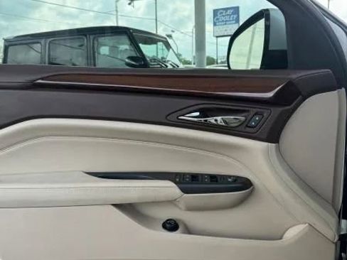 Used 2013 Cadillac SRX Premium FWD image 18