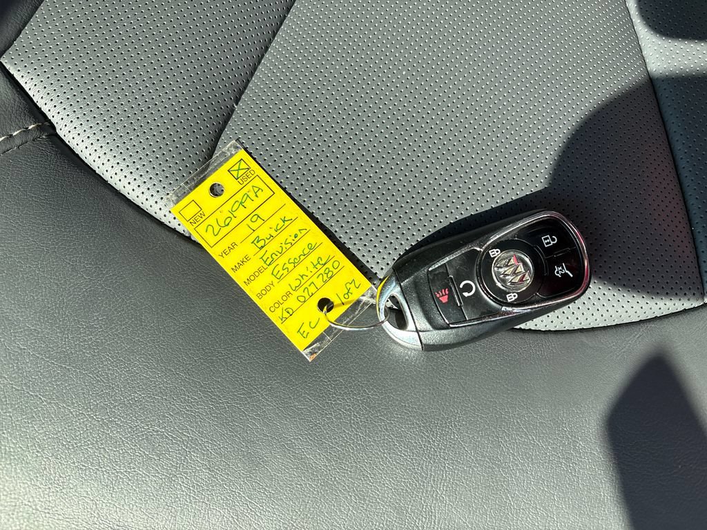 Used 2019 Buick Envision Essence w/ LPO, Interior Luxury Package FWD image 29