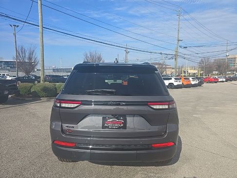 New 2025 Jeep Grand Cherokee Limited image 4