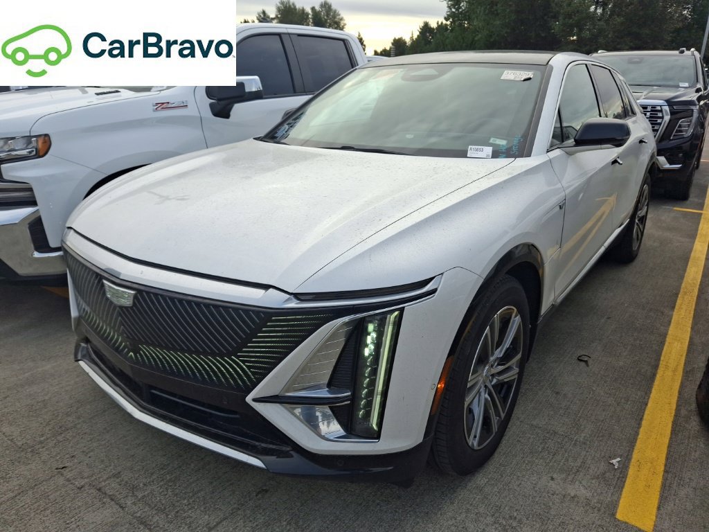 Certified 2024 Cadillac Lyriq Luxury AWD/4WD image 1