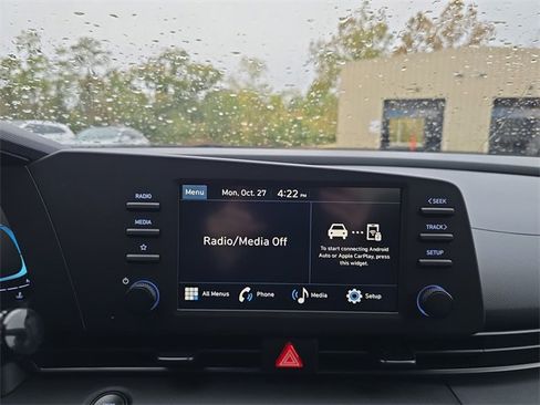 New 2025 Hyundai Elantra Sport image 16