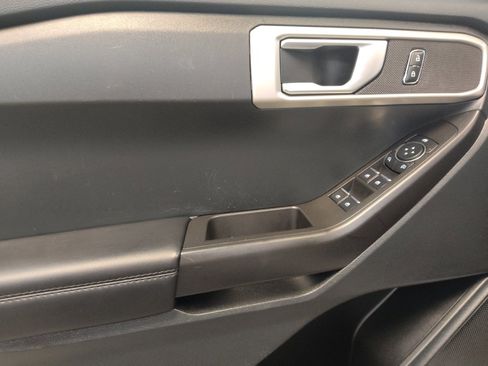 Used 2023 Ford Explorer 4WD image 27