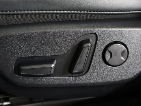 Used 2022 Kia EV6 Wind w/ Wind Technology Package image 35