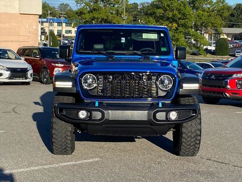 Used 2024 Jeep Wrangler Unlimited image 6