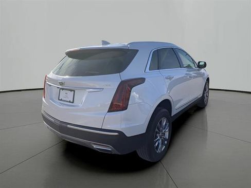 Used 2021 Cadillac XT5 Premium Luxury image 5