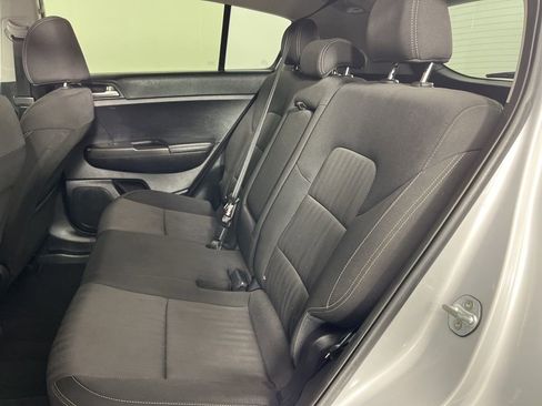 Used 2019 Kia Sportage LX AWD/4WD image 19