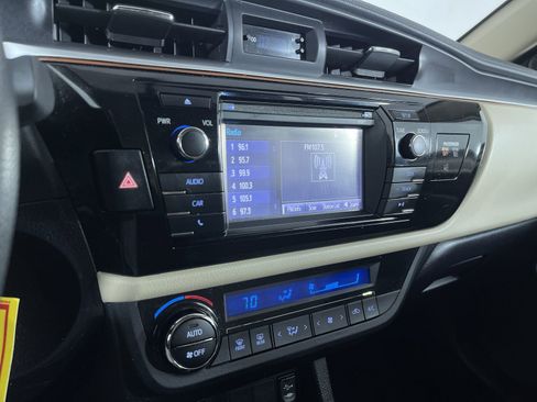 Used 2016 Toyota Corolla LE FWD image 20