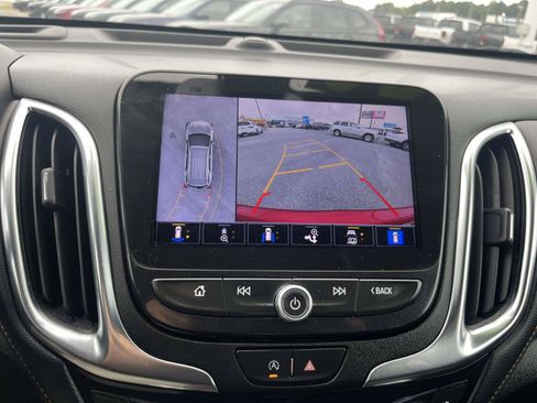 Used 2022 Chevrolet Equinox Premier FWD image 20
