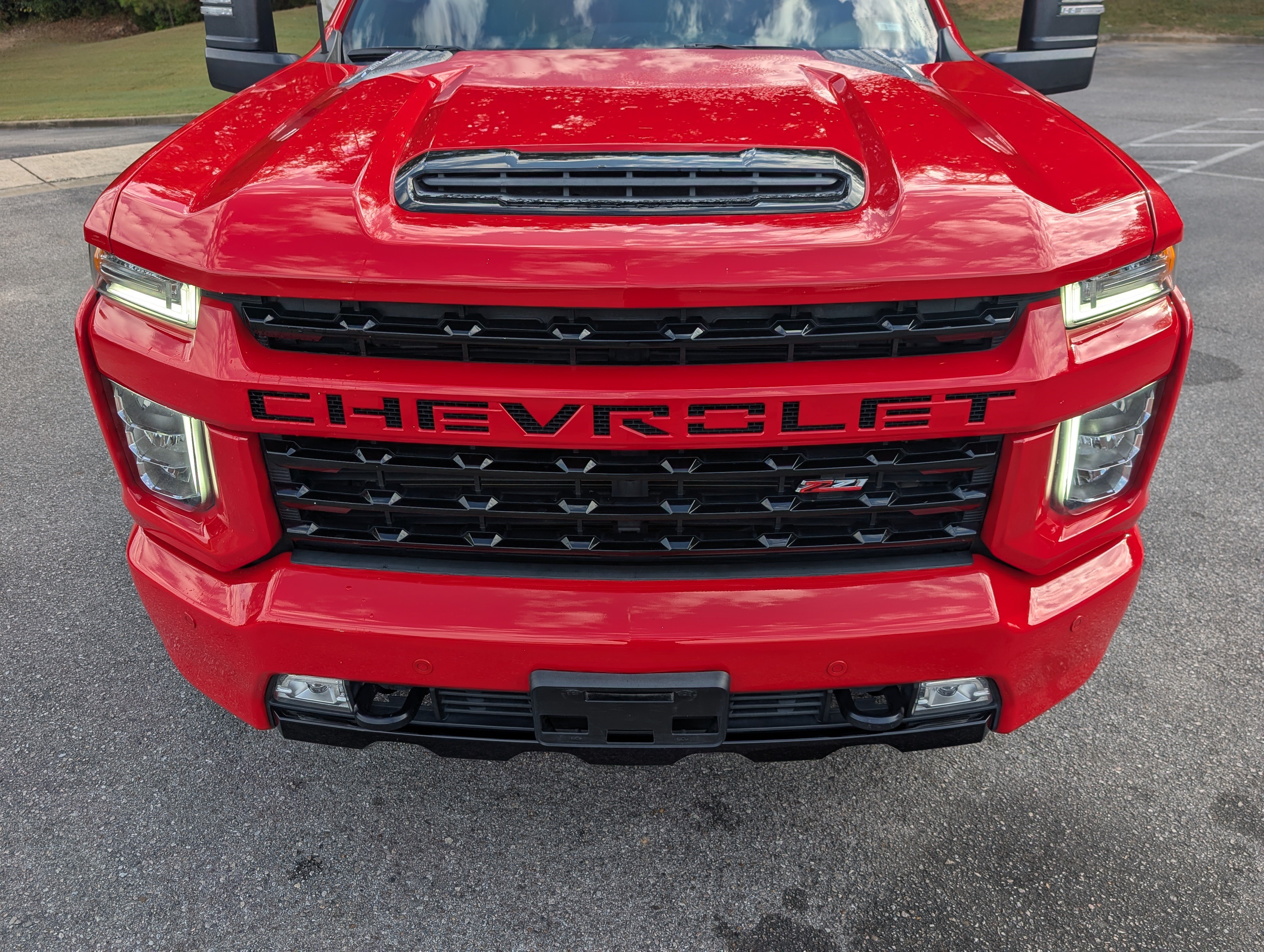 Used 2022 Chevrolet Silverado 2500 LTZ w/ LTZ Plus Package AWD/4WD image 12