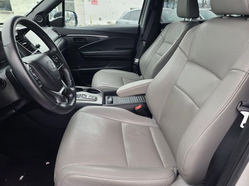 Used 2023 Honda Passport EX-L image 8