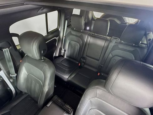 Certified 2022 Land Rover Defender 110 X-Dynamic HSE image 14