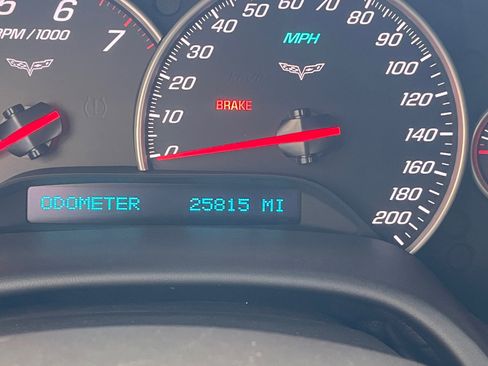 Used 2008 Chevrolet Corvette Coupe image 11