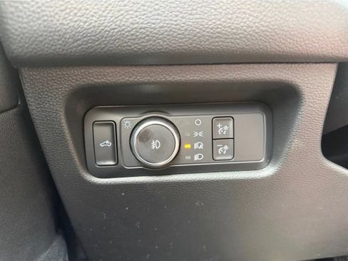 Used 2025 Ford Ranger Lariat w/ Black Appearance Package RWD image 21