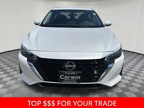 Used 2024 Nissan Sentra SV FWD image 2
