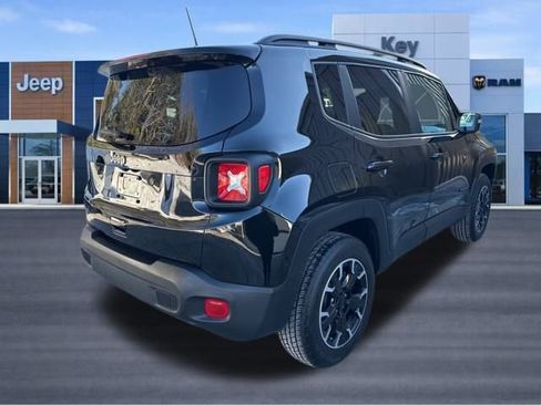 Used 2023 Jeep Renegade Latitude image 5