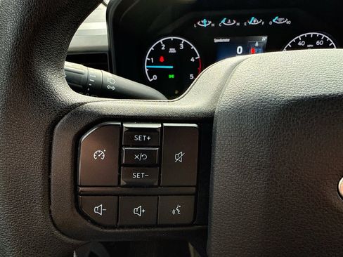 Used 2025 Ford F350 XLT image 20