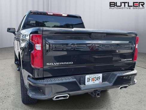 Used 2026 Chevrolet Silverado 1500 Custom Trail Boss AWD/4WD image 9
