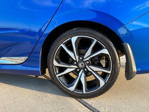 Certified 2020 Honda Civic Sport image 30