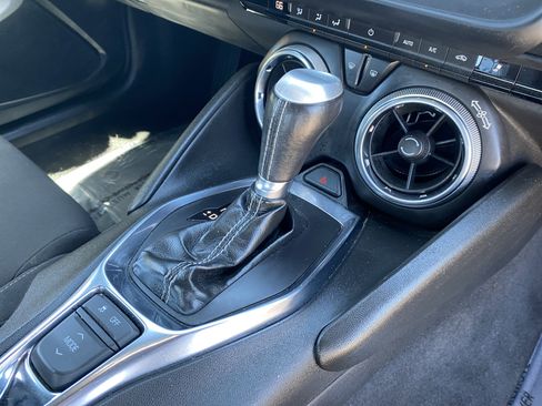 Used 2021 Chevrolet Camaro LT RWD image 17