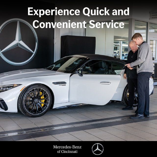 Used 2023 Mercedes-Benz CLA 250 4MATIC w/ Premium Package image 12