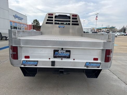 Used 2022 Ford F350 Lariat w/ Lariat Value Package image 31