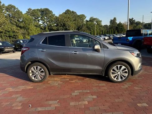 Used 2020 Buick Encore Preferred w/ Safety Package FWD image 16