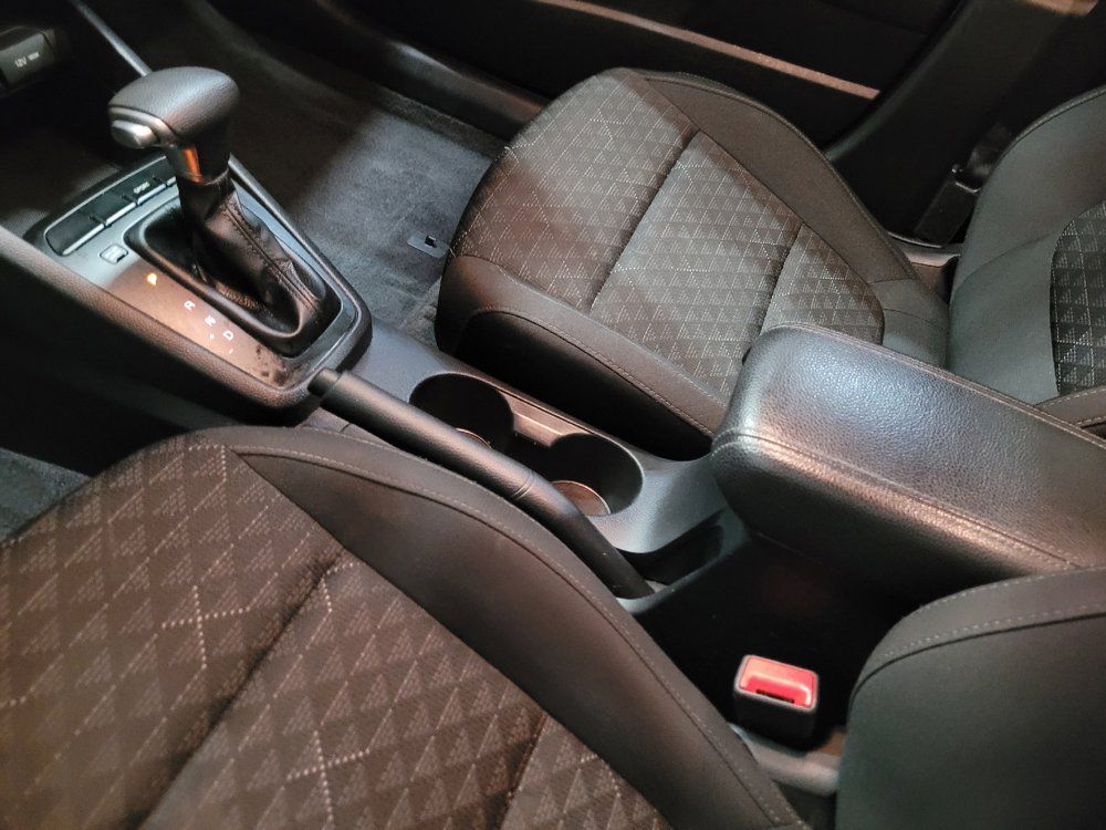 Used 2019 Kia Rio S FWD image 26