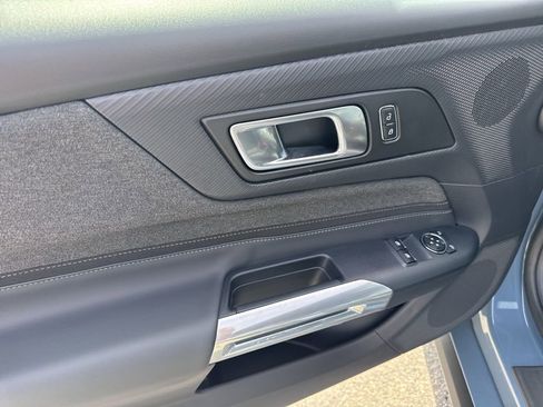 Used 2024 Ford Mustang Coupe image 10