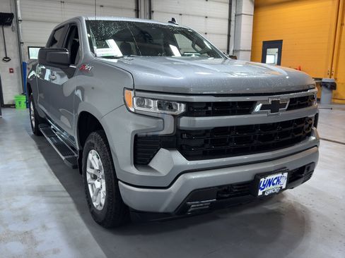 Used 2025 Chevrolet Silverado 1500 RST w/ Convenience Package II AWD/4WD image 7