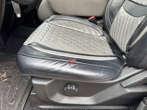 Used 2021 Ford F250 XLT image 21