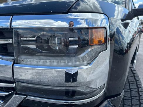 Used 2018 Chevrolet Silverado 1500 High Country AWD/4WD image 47