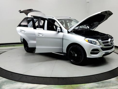 Used 2017 Mercedes-Benz GLE 350 image 10