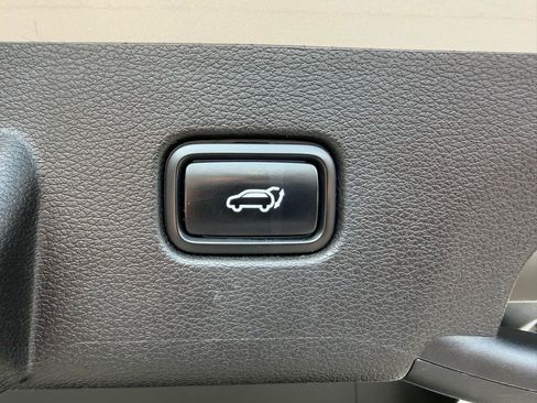 Used 2024 Kia Sportage SX FWD image 7