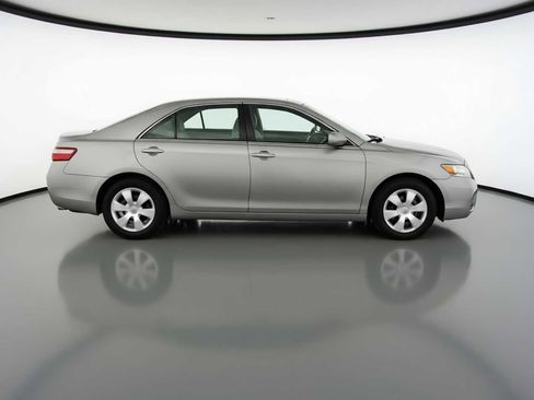 Used 2008 Toyota Camry LE image 4