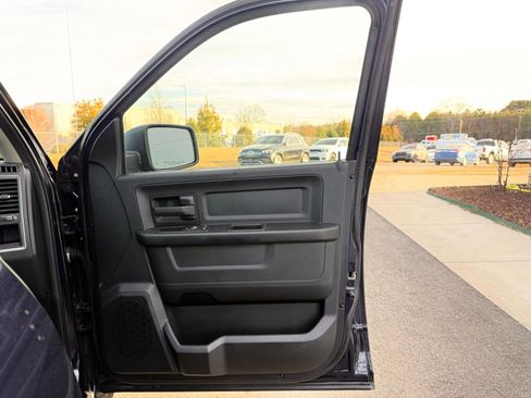 Used 2015 RAM 1500 Tradesman w/ Popular Equipment Group image 23